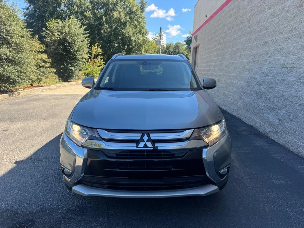 2017 Mitsubishi Outlander - $5,695