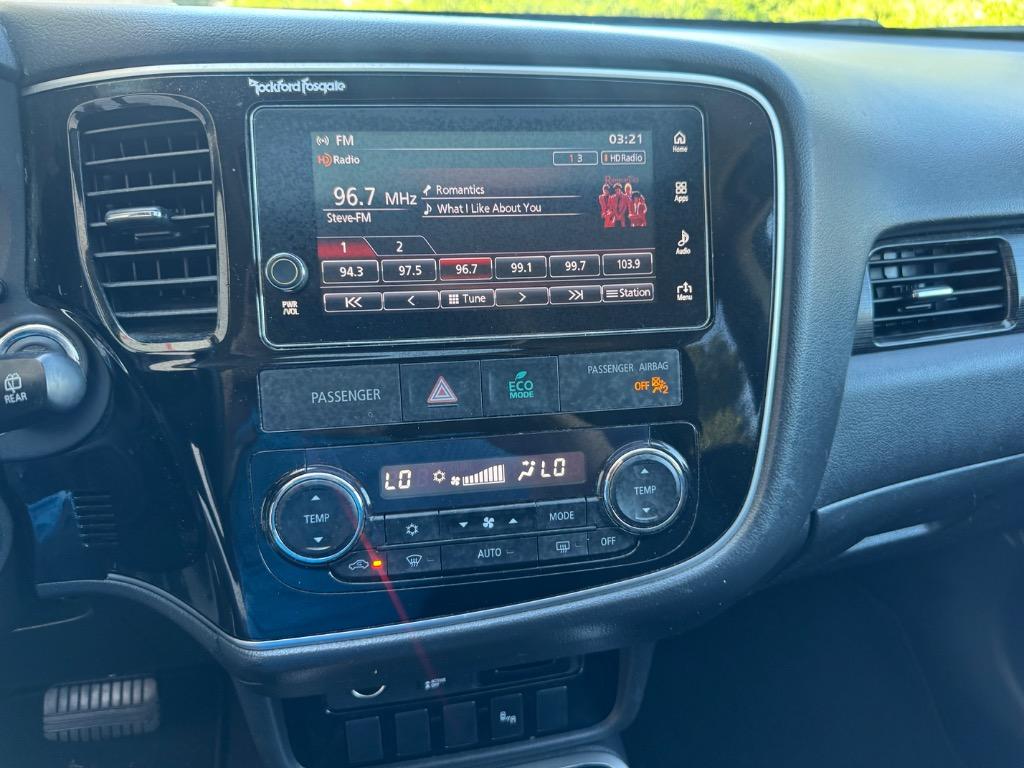 2017 Mitsubishi Outlander - $5,695
