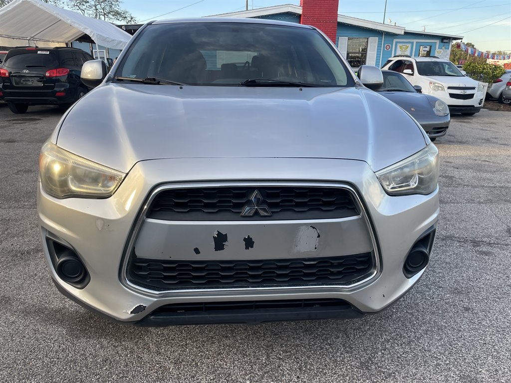 2014 Mitsubishi Outlander Sport ES photo