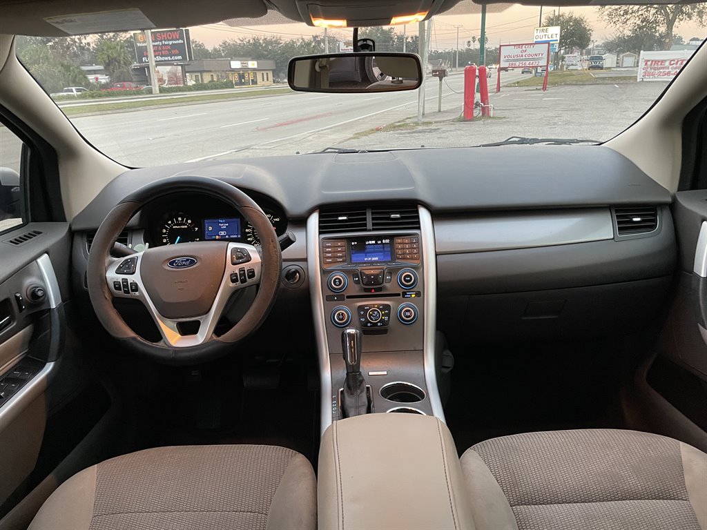 2014 Ford Edge SEL photo