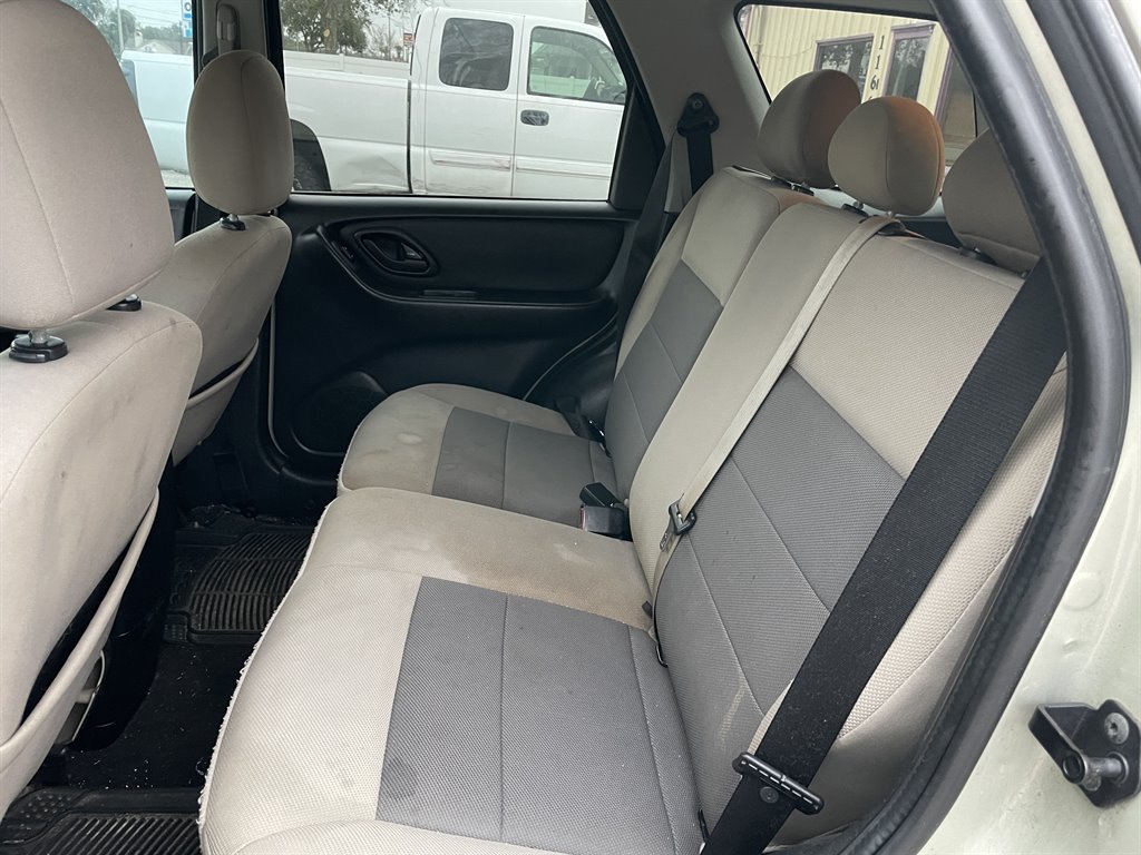 2005 Ford Escape Limited photo
