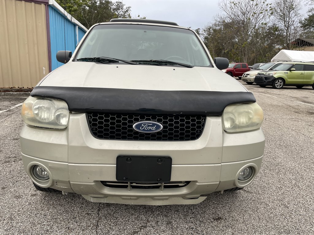 2005 Ford Escape Limited photo