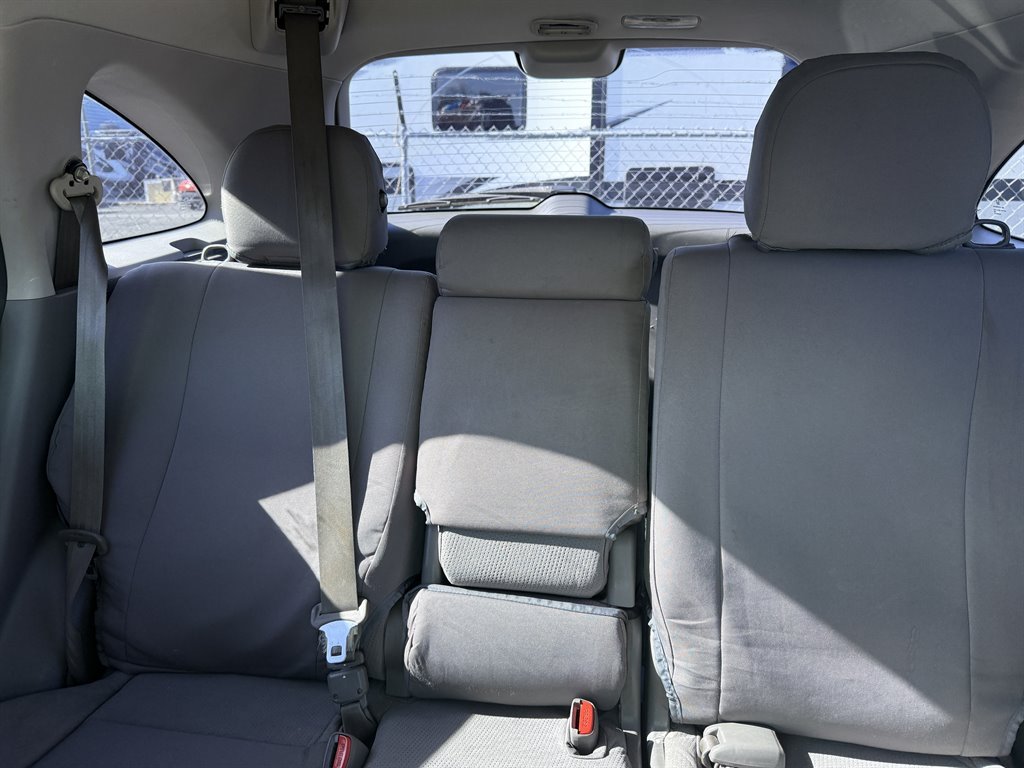 2010 Honda CR-V - $7,995