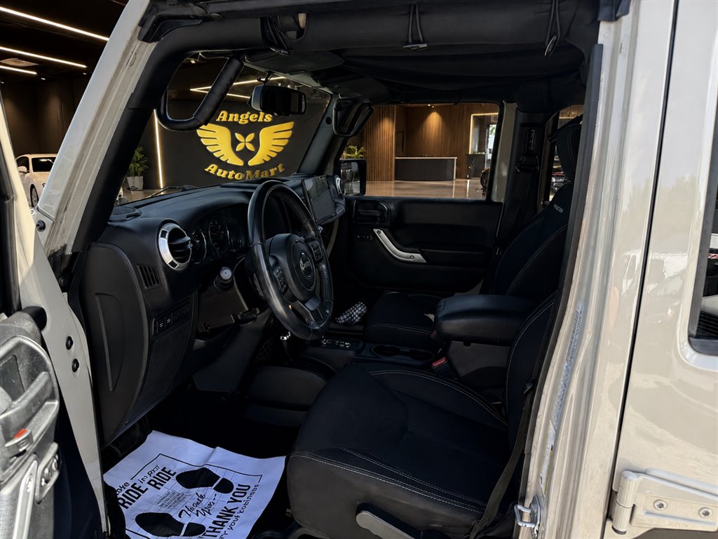2016 Jeep Wrangler - $18,995