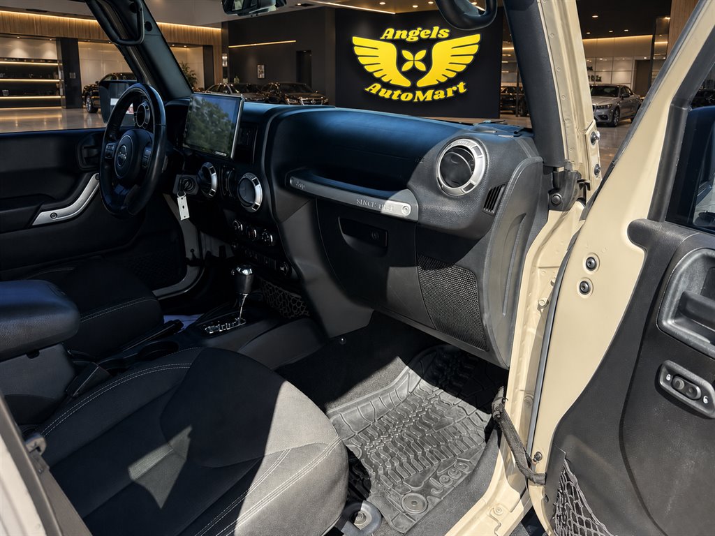 2016 Jeep Wrangler - $18,995