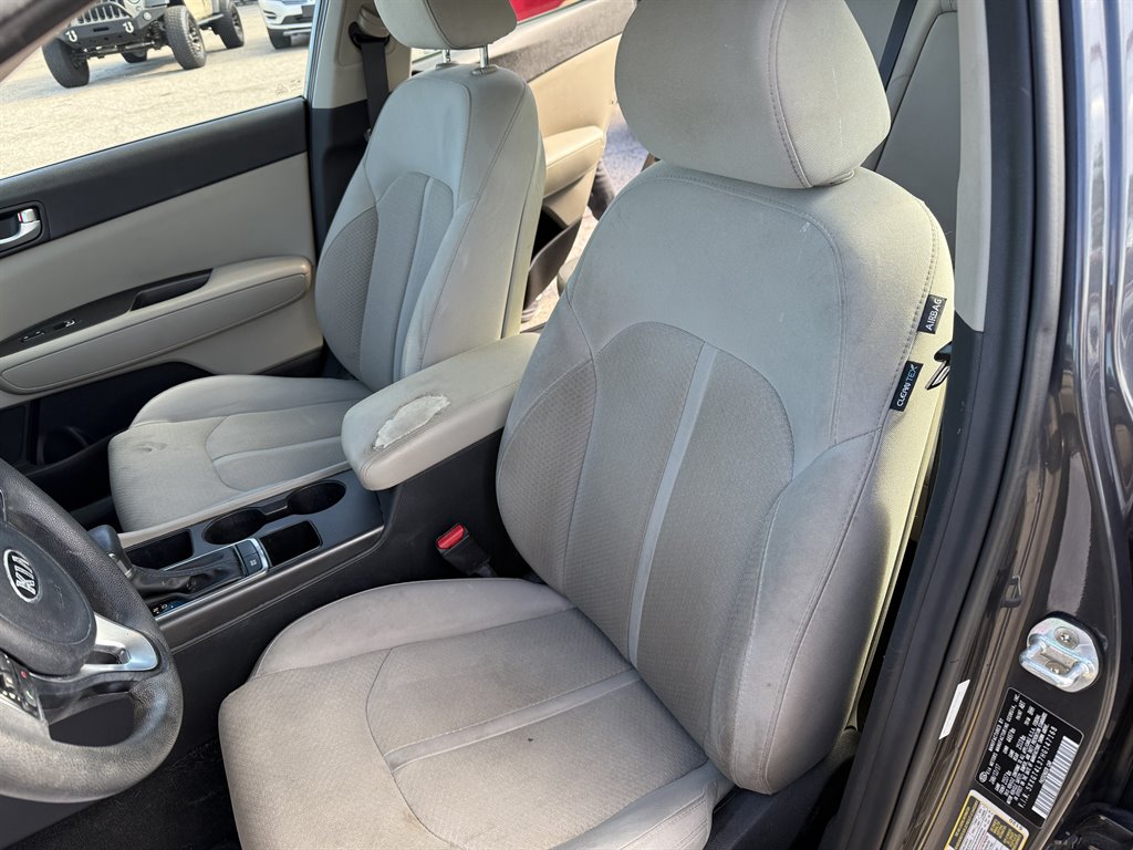 2017 Kia Optima - $8,495