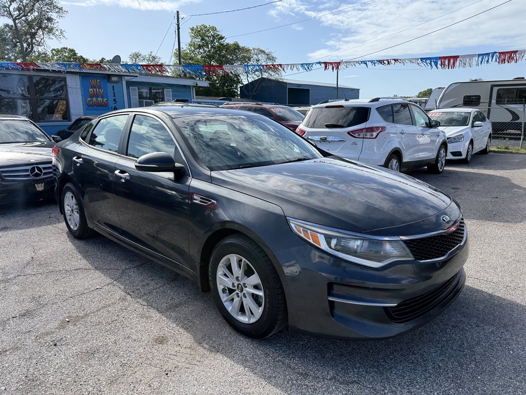 2017 Kia Optima - $8,495