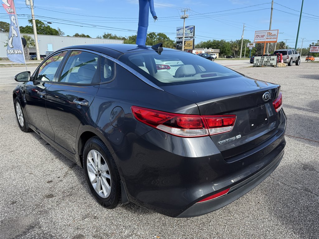 2017 Kia Optima - $8,495