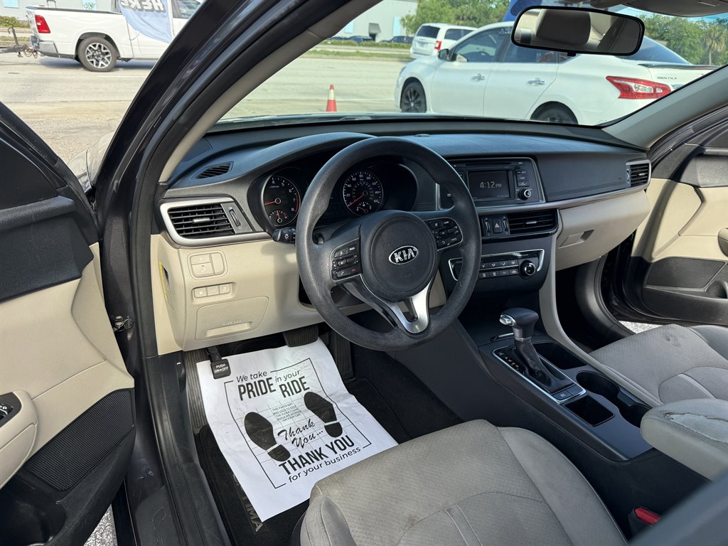 2017 Kia Optima - $8,495