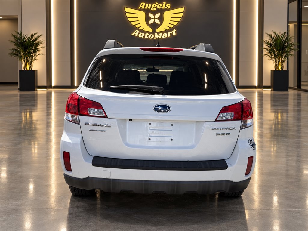 2012 Subaru Outback - $7,495