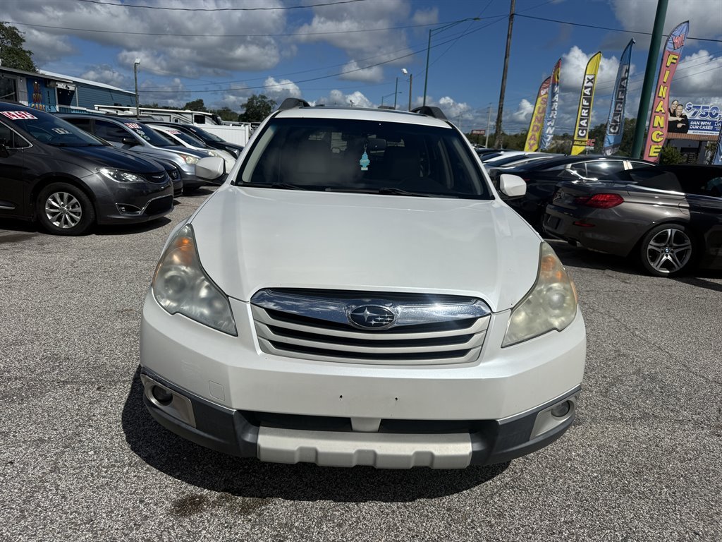 2012 Subaru Outback - $7,495