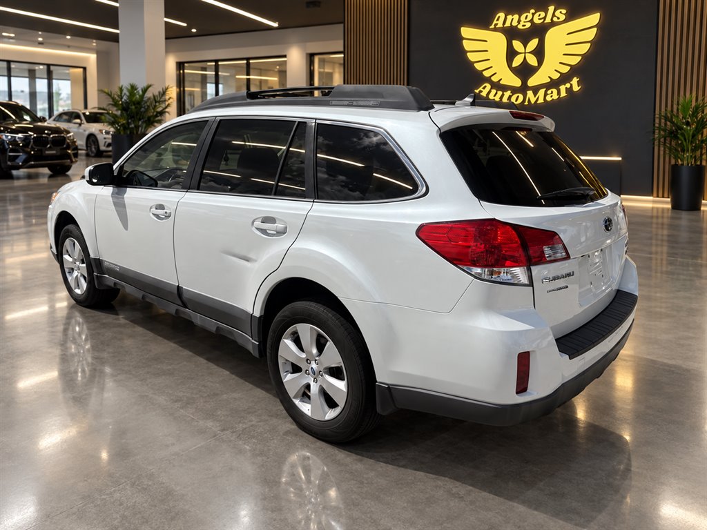2012 Subaru Outback - $7,495