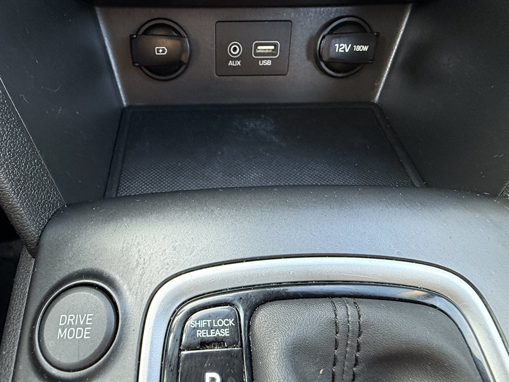 2019 Hyundai Kona - $10,495