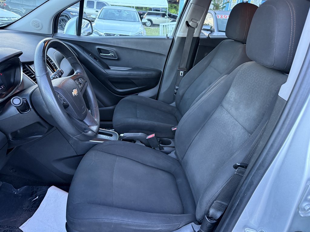 2020 Chevrolet Trax - $9,195