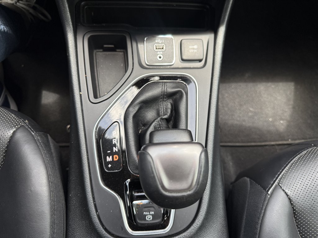 2019 Jeep Cherokee - $16,995