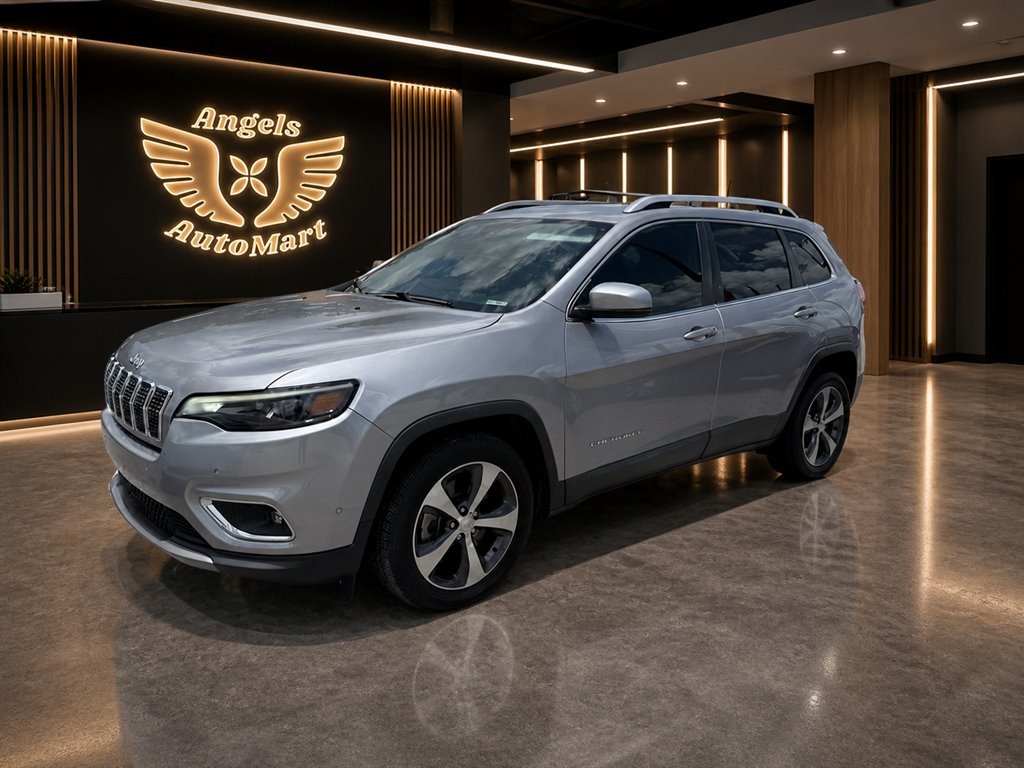 2019 Jeep Cherokee - $16,995