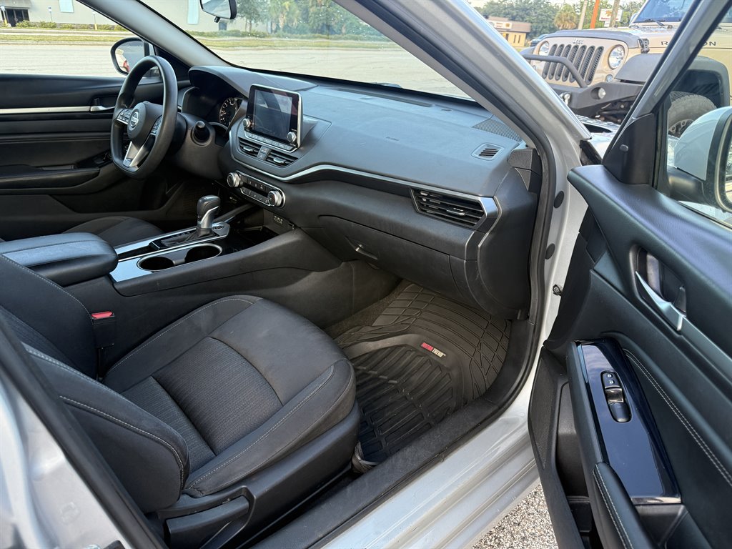 2021 Nissan Altima - $13,195