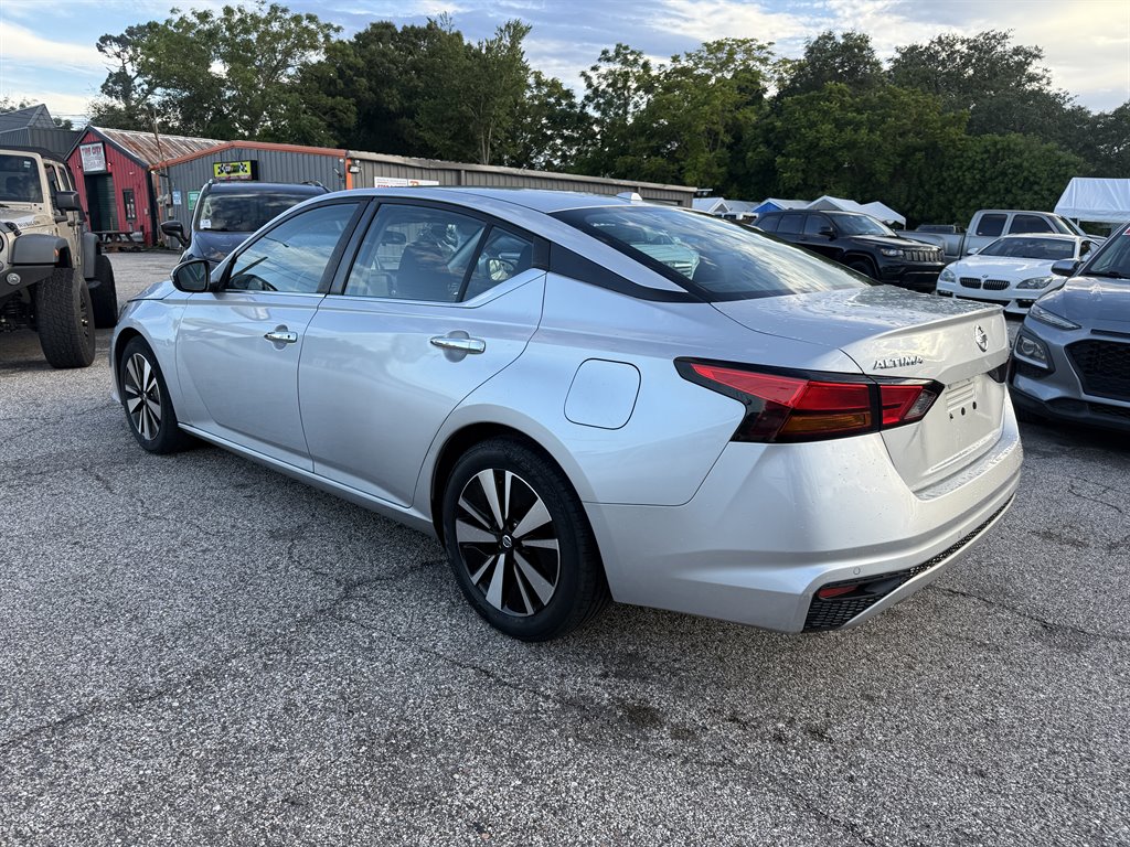 2021 Nissan Altima - $13,195