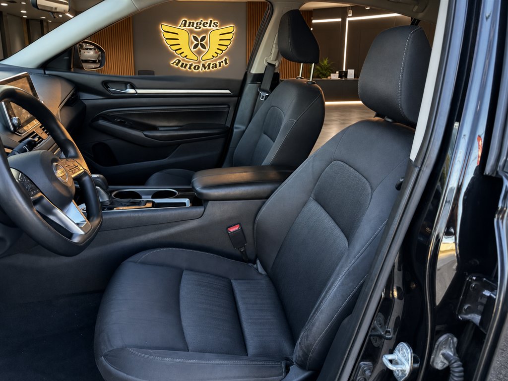 2021 Nissan Altima - $15,596