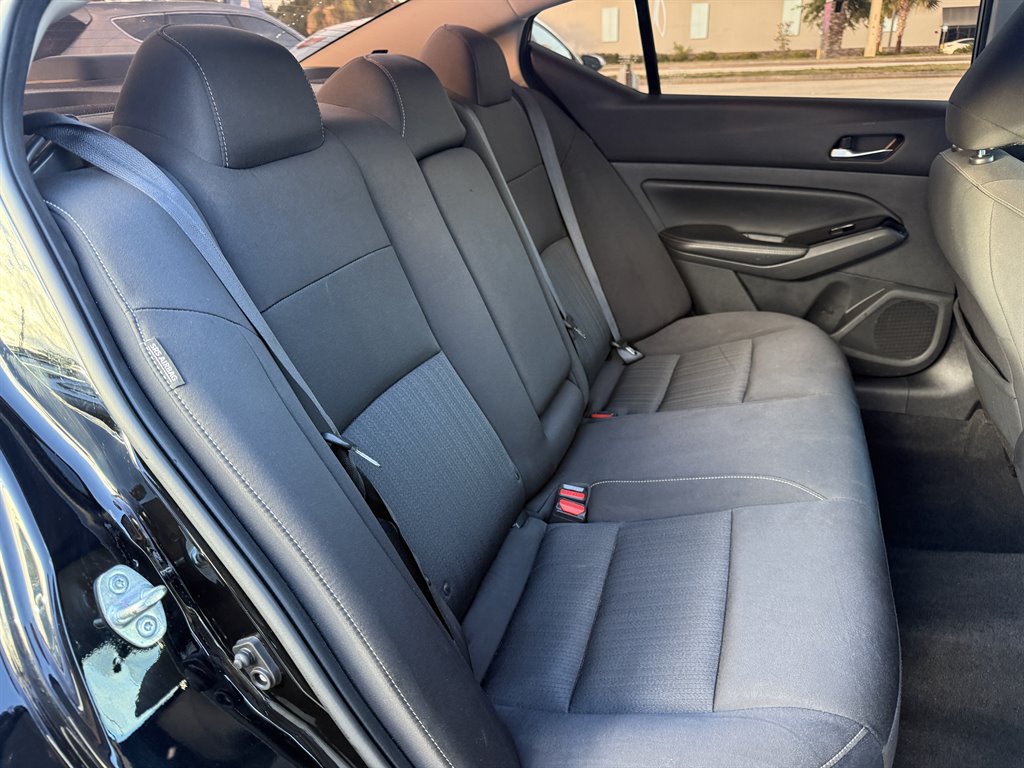 2021 Nissan Altima - $17,995
