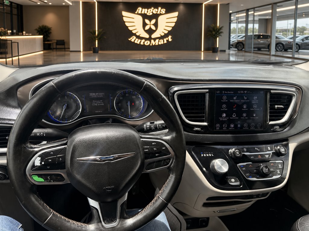 2019 Chrysler Pacifica - $13,596