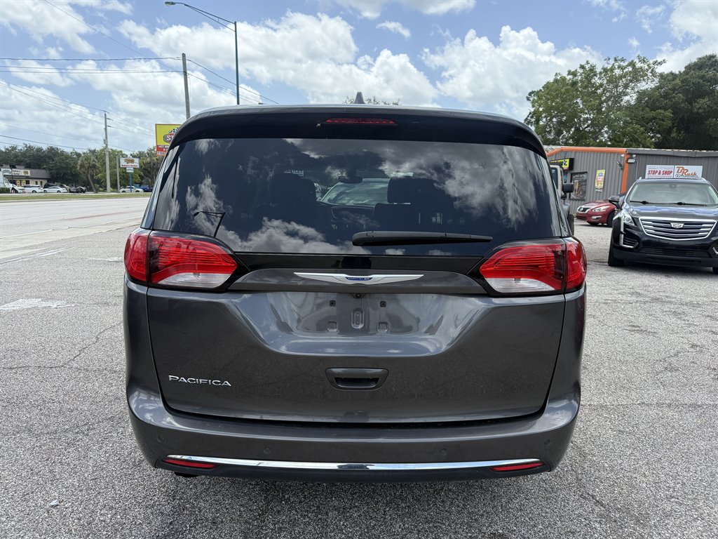 2019 Chrysler Pacifica - $13,596