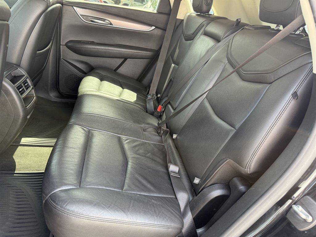 2019 Cadillac XT5 - $16,196