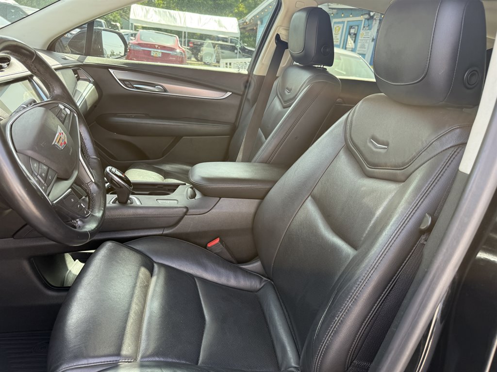 2019 Cadillac XT5 - $16,196