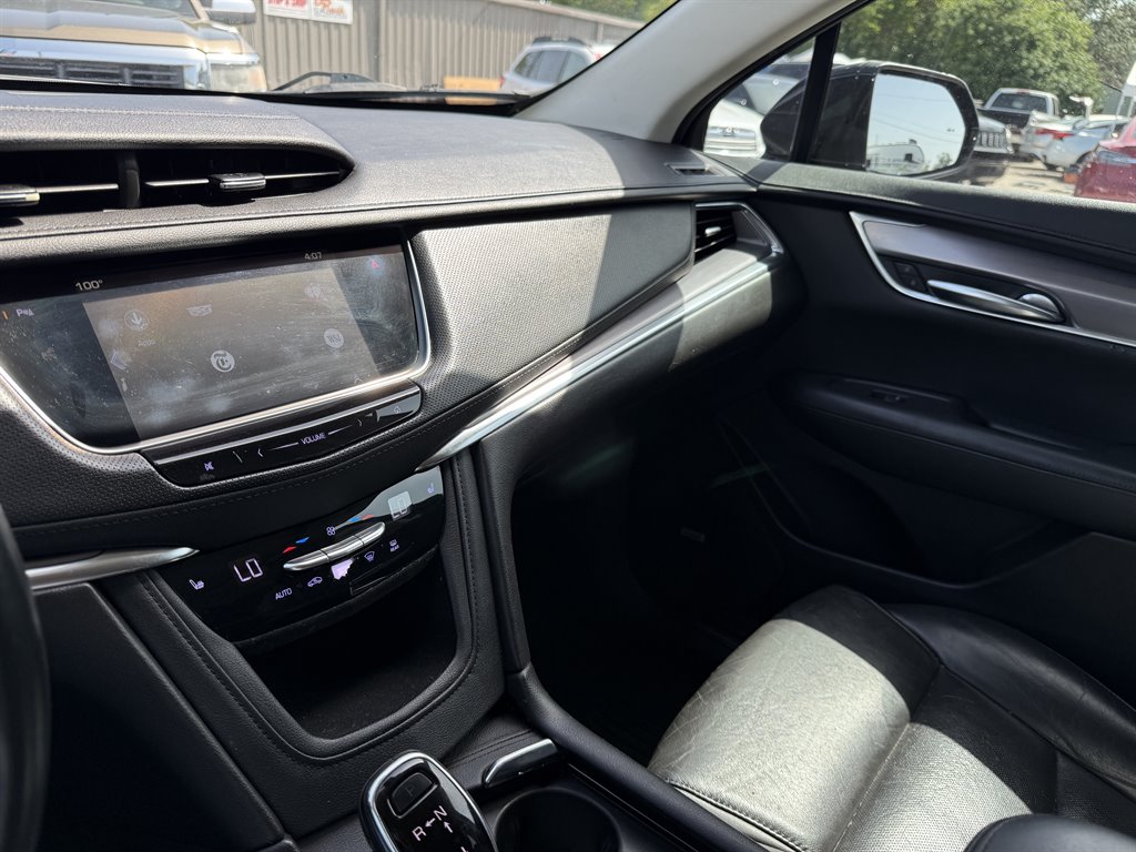 2019 Cadillac XT5 - $16,196