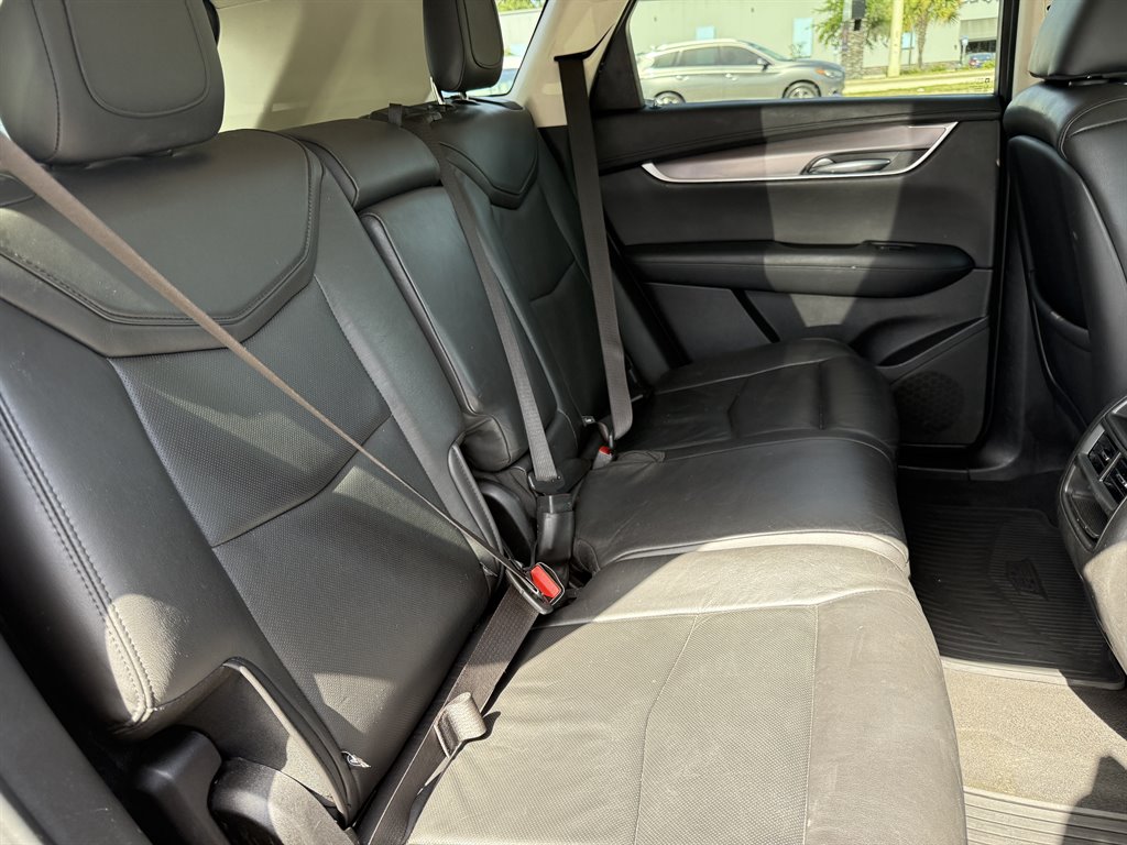 2019 Cadillac XT5 - $16,196