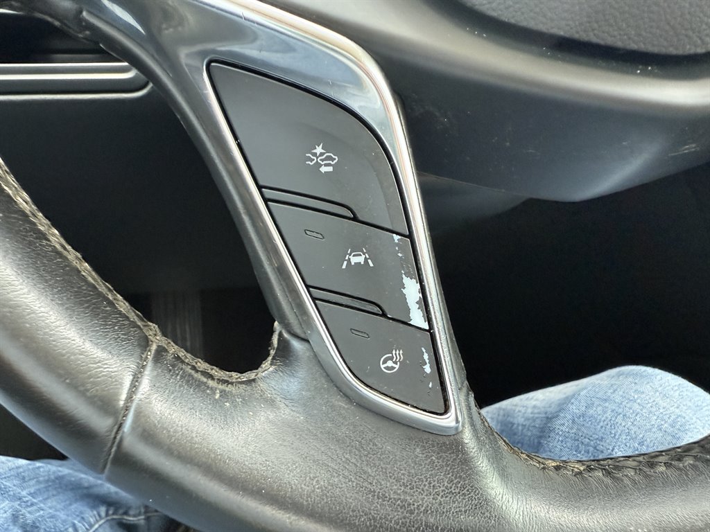2019 Cadillac XT5 - $16,196