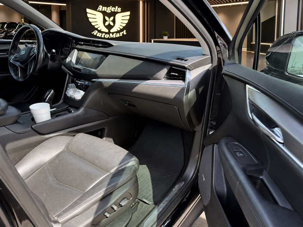2019 Cadillac XT5 - $16,196