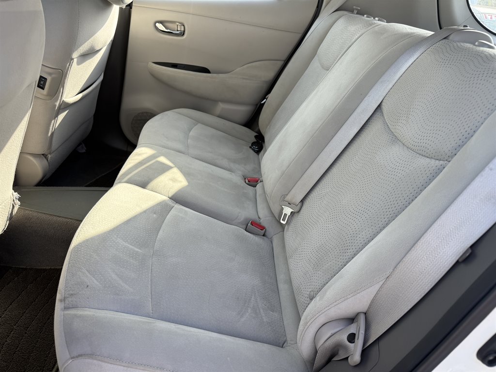 2015 Nissan LEAF - $2,495