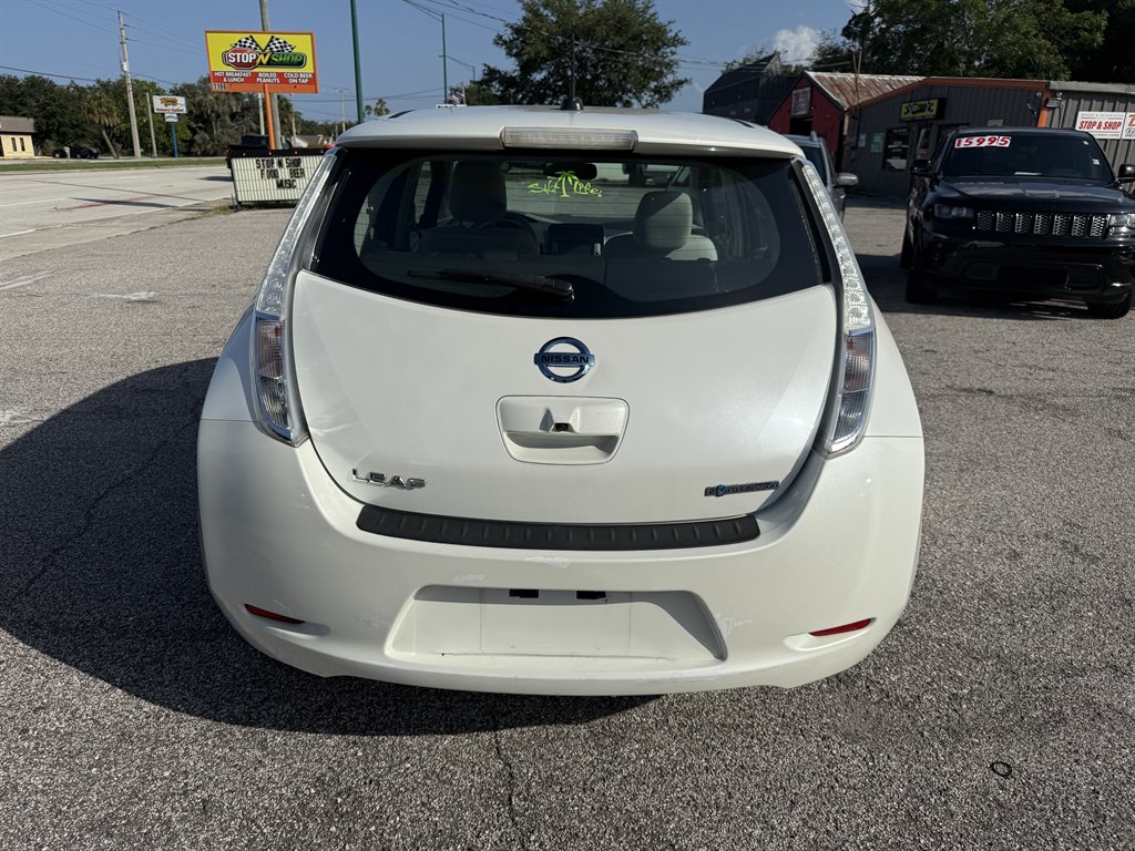 2015 Nissan LEAF - $2,495