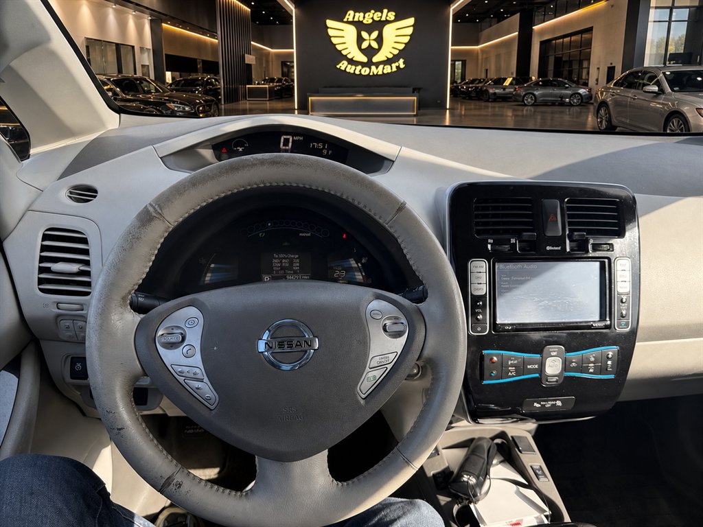 2015 Nissan LEAF - $2,495