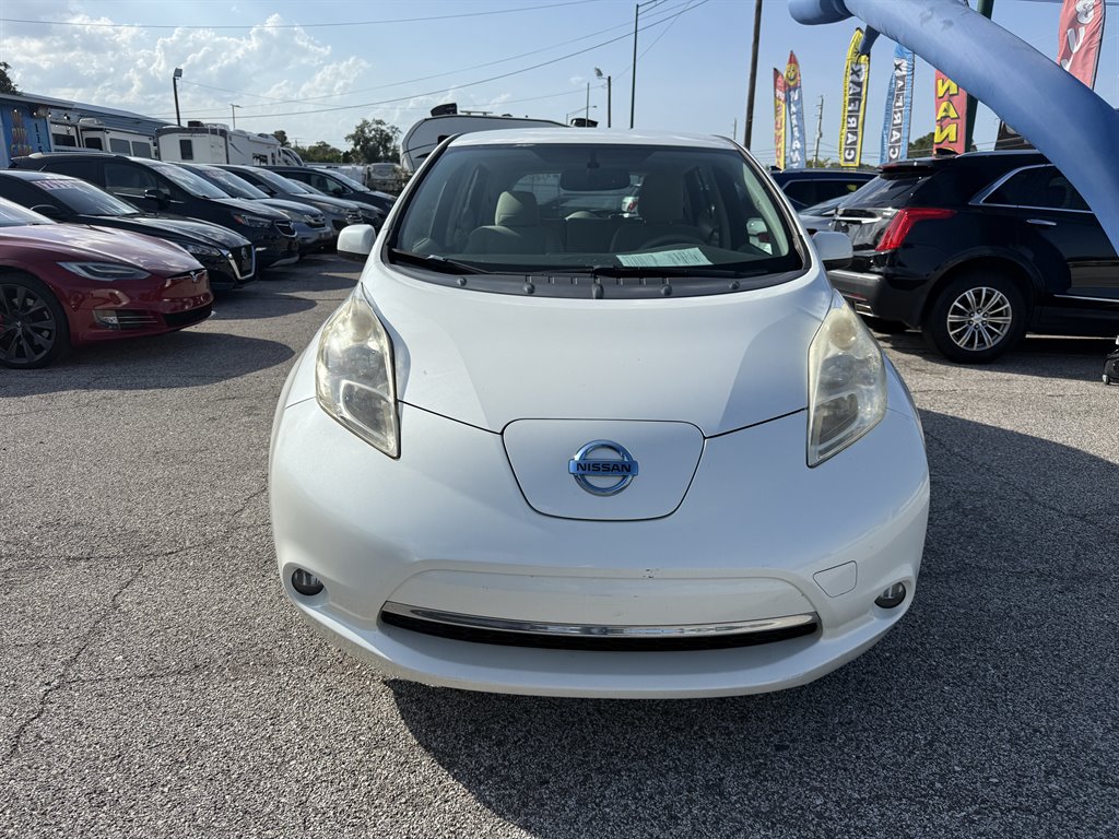 2015 Nissan LEAF - $2,495