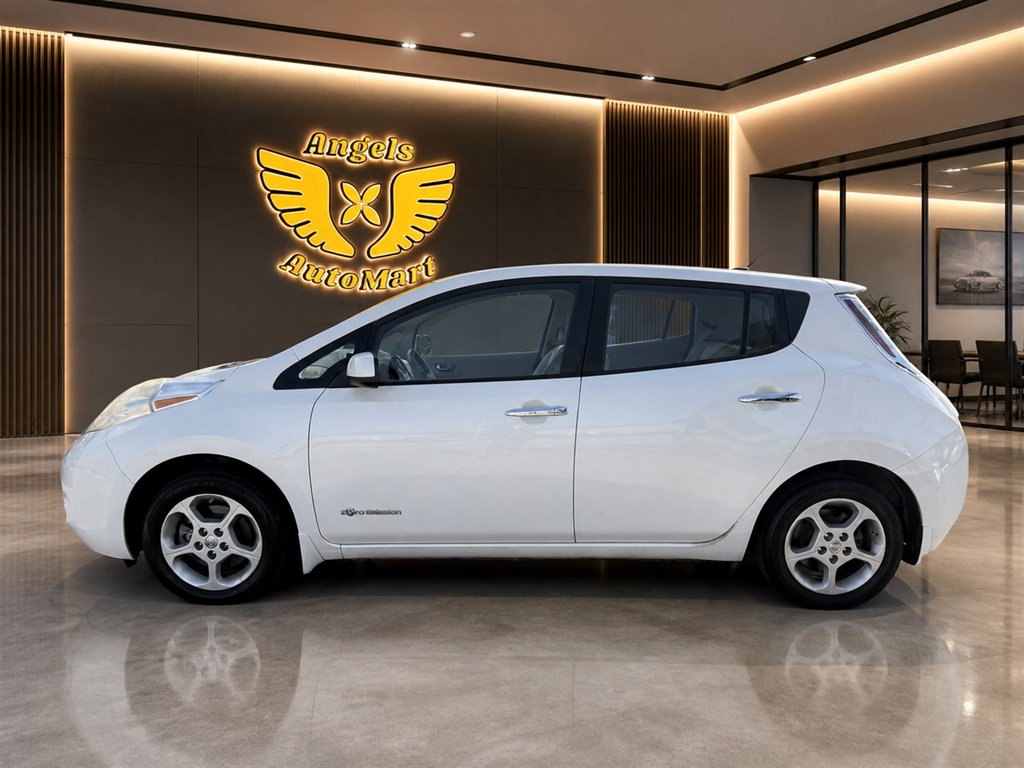 2015 Nissan LEAF - $2,495