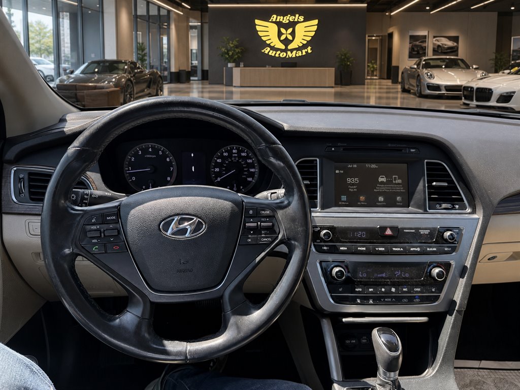 2017 Hyundai Sonata - $10,496