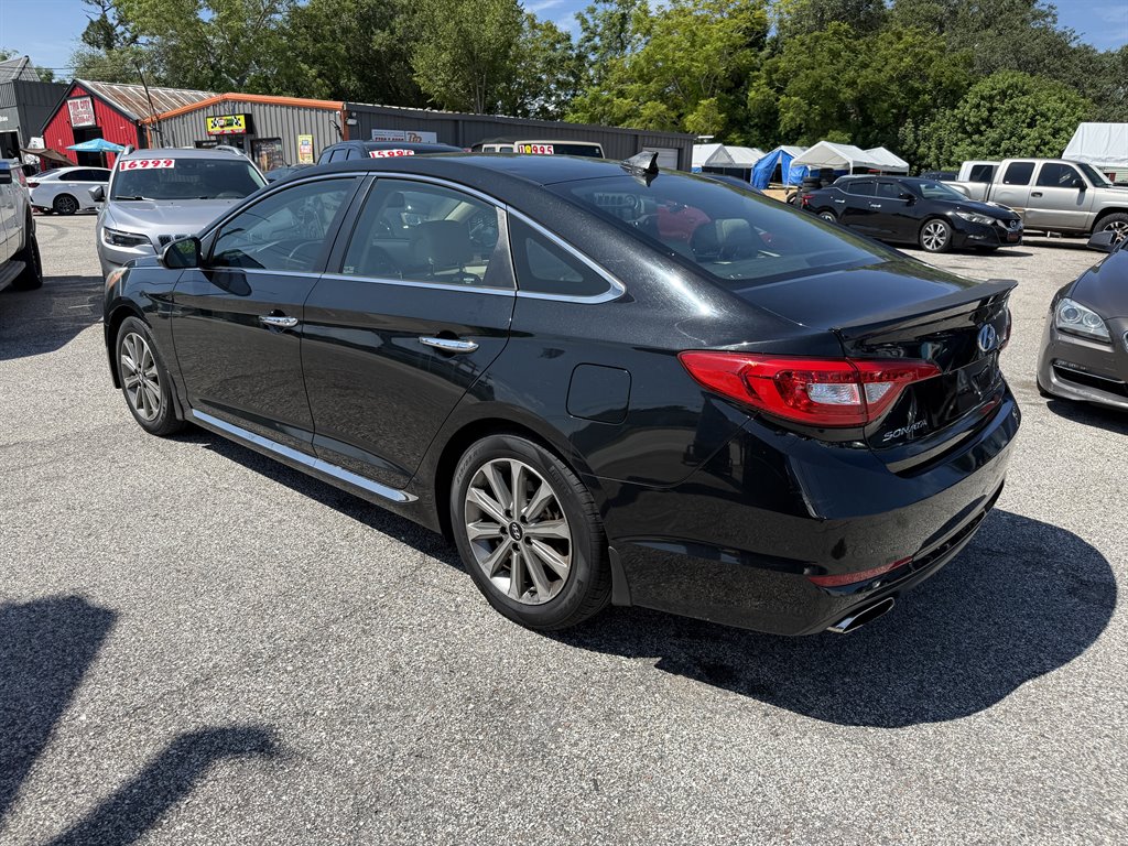 2017 Hyundai Sonata - $12,995