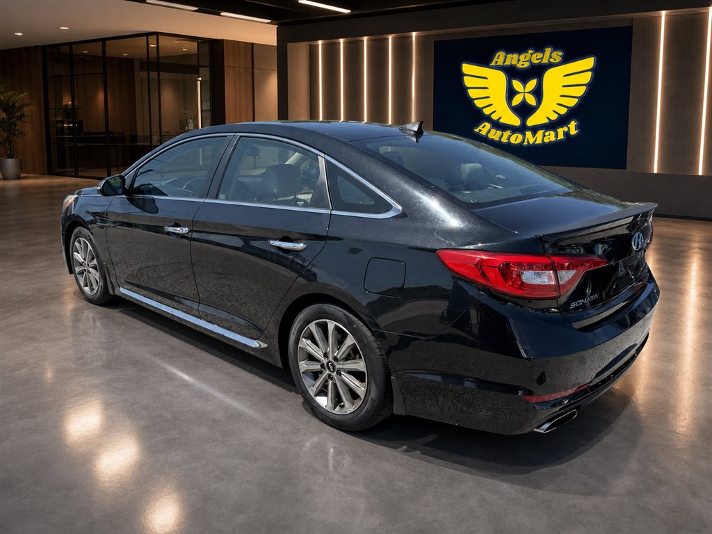 2017 Hyundai Sonata - $10,496
