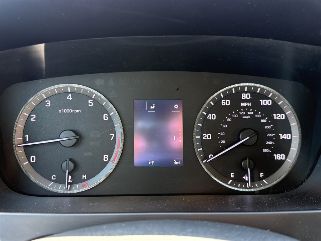 2017 Hyundai Sonata - $12,995