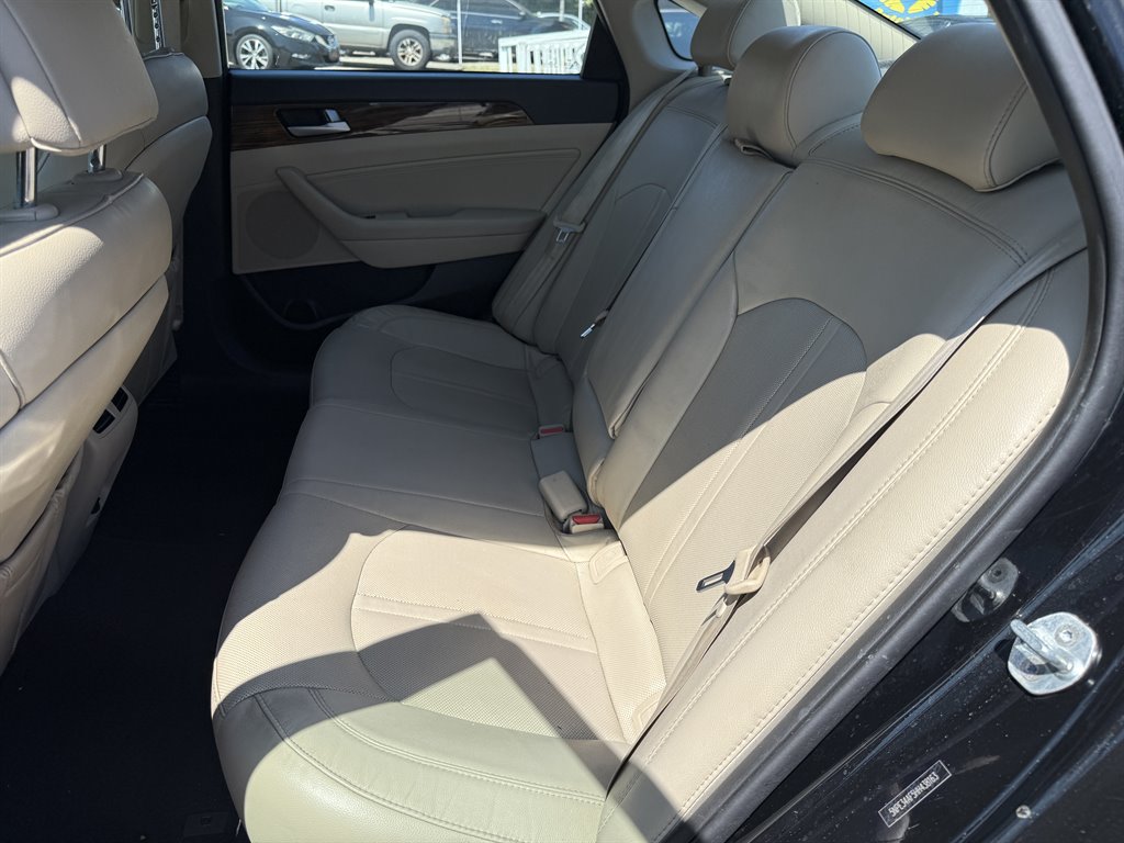 2017 Hyundai Sonata - $12,995