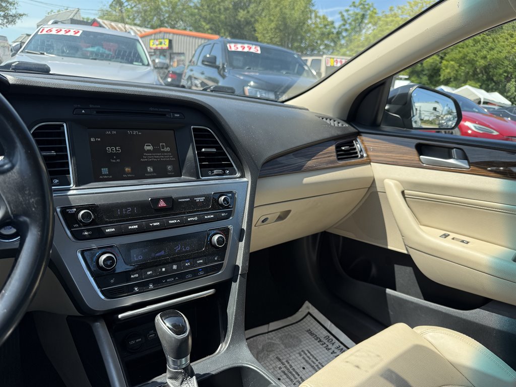 2017 Hyundai Sonata - $12,995