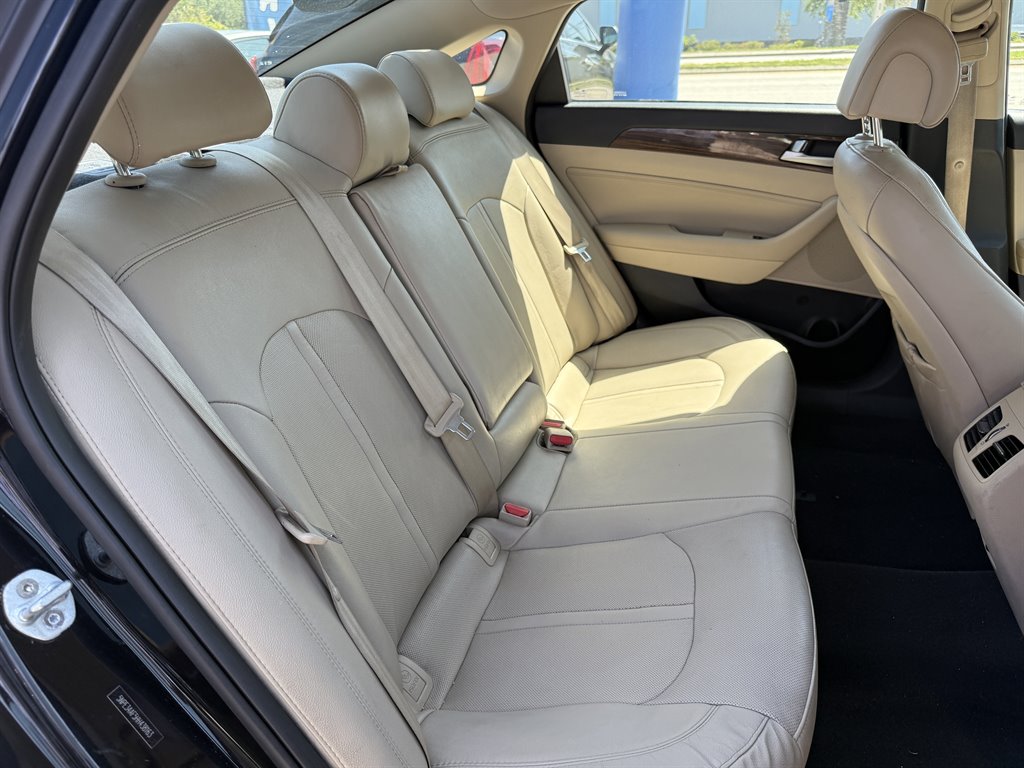2017 Hyundai Sonata - $12,995