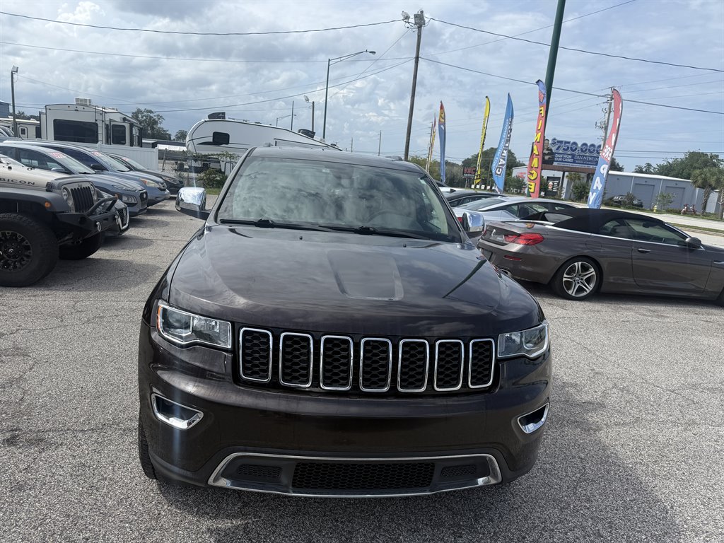 2017 Jeep Cherokee - $12,995