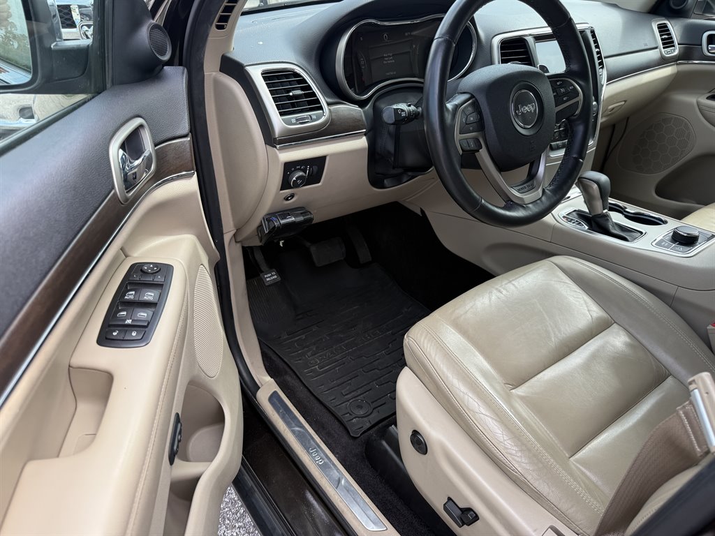 2017 Jeep Cherokee - $12,995