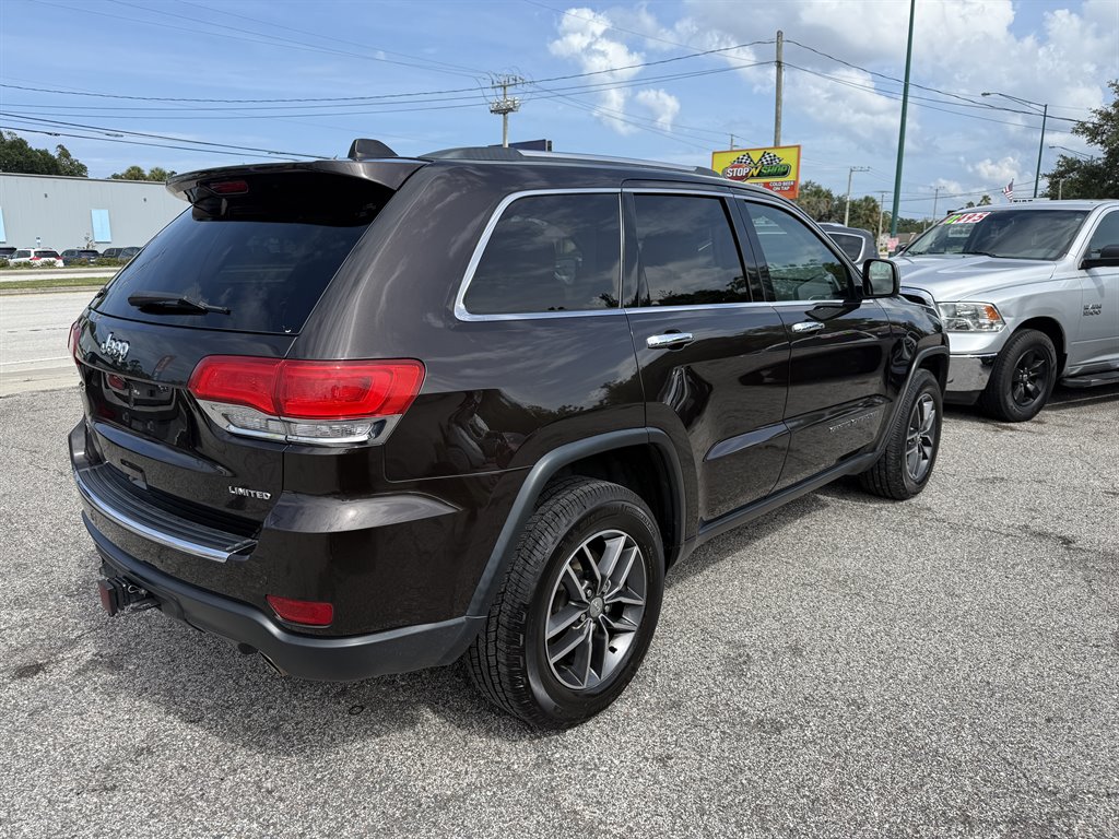 2017 Jeep Cherokee - $12,995