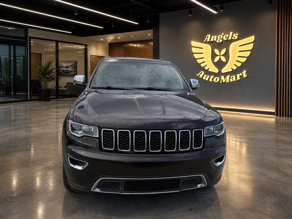 2017 Jeep Cherokee - $10,995