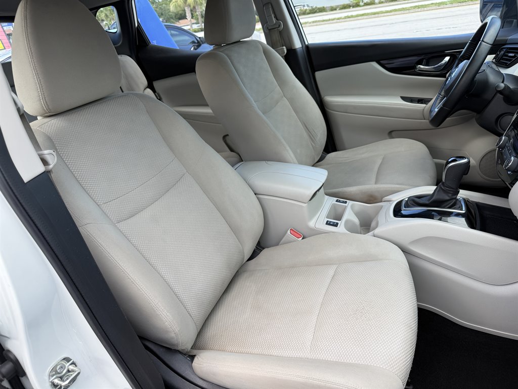2021 Nissan Rogue - $13,825