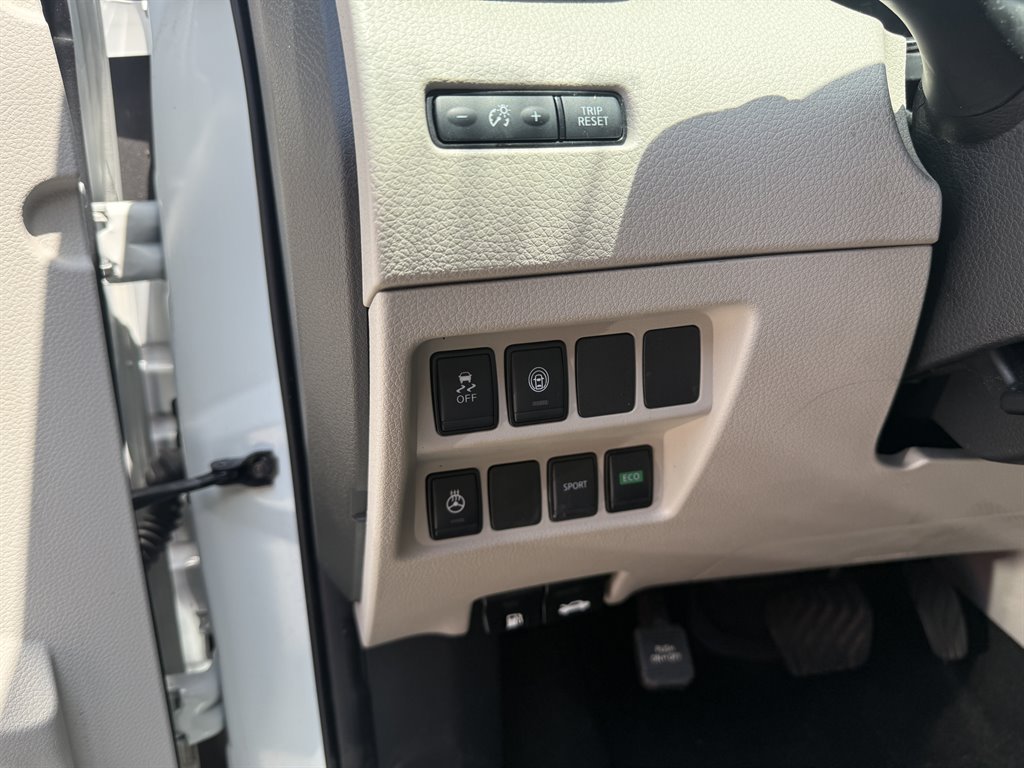 2021 Nissan Rogue - $13,825
